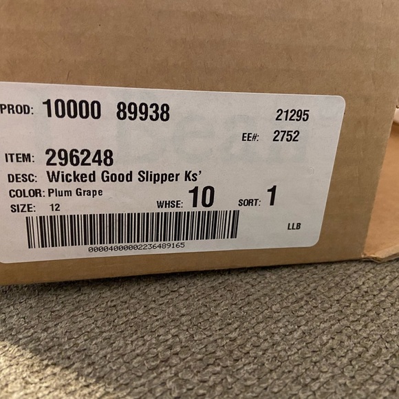 New LL Bean Wicked Good Slippers in box Sz 12 - Picture 2 of 3